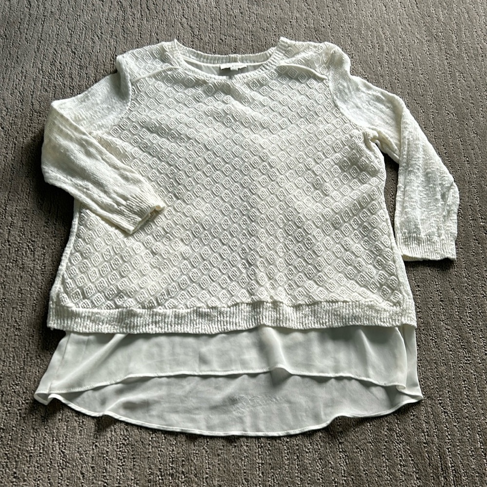 Lucky Brand sweater lace with sheer underlay size Medium cream color